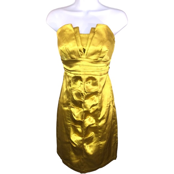 Junior’s Trixxi Strapless Pleated Stretch Empire Waist Chartreuse Dress - 5 - Picture 1 of 13